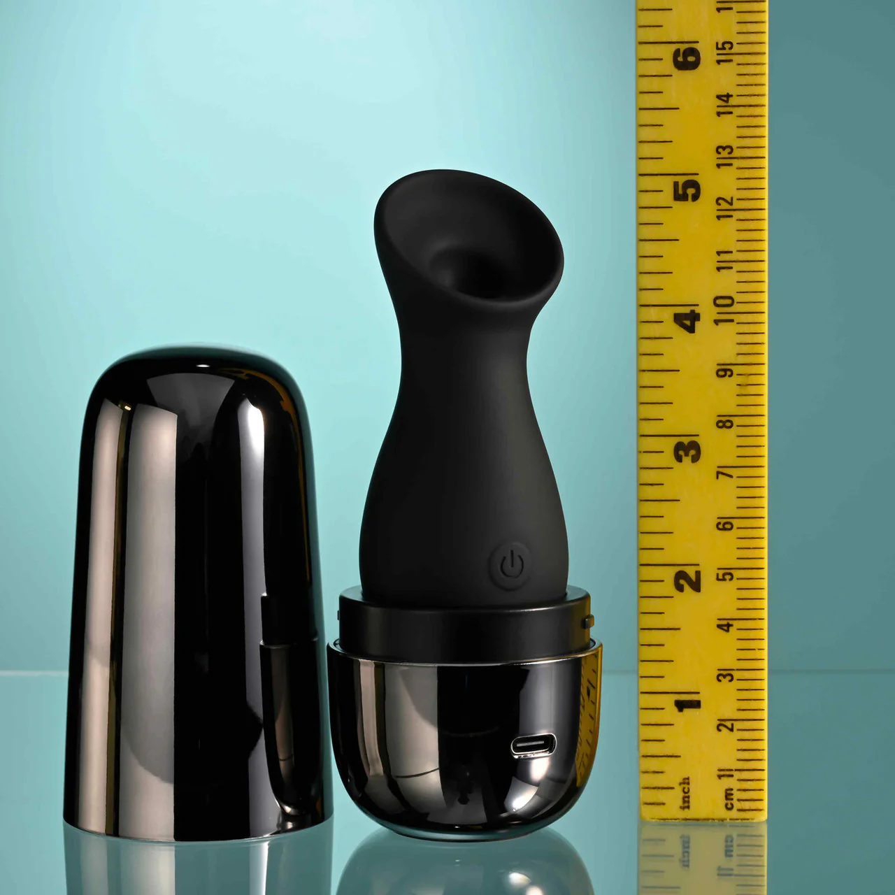 The Jet Set Clitoral Suction Toy - Image 8